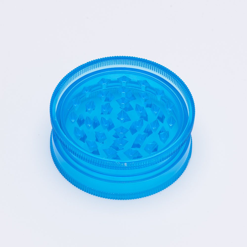 dichte kleine blauwe wiet grinder